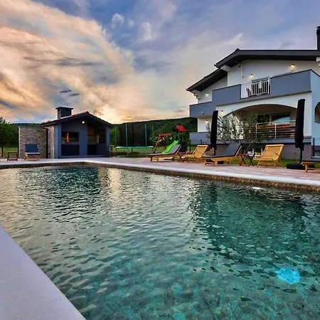 Villa Dvori Matanovi Donji Proložac