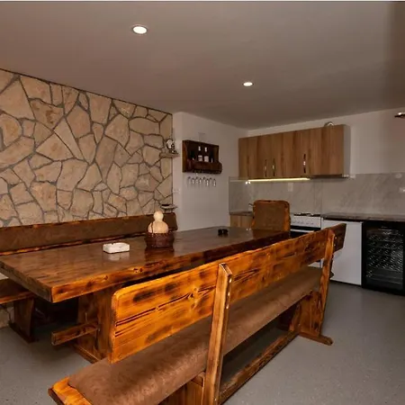 Villa Dvori Matanovi