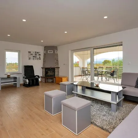 Villa Dvori Matanovi