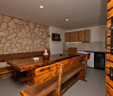 Villa Dvori Matanovi Donji Proložac